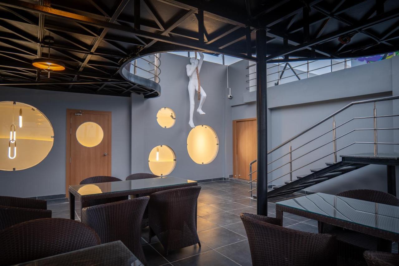 Jorhāt Clubway Grand A Boutique Hotel מראה חיצוני תמונה