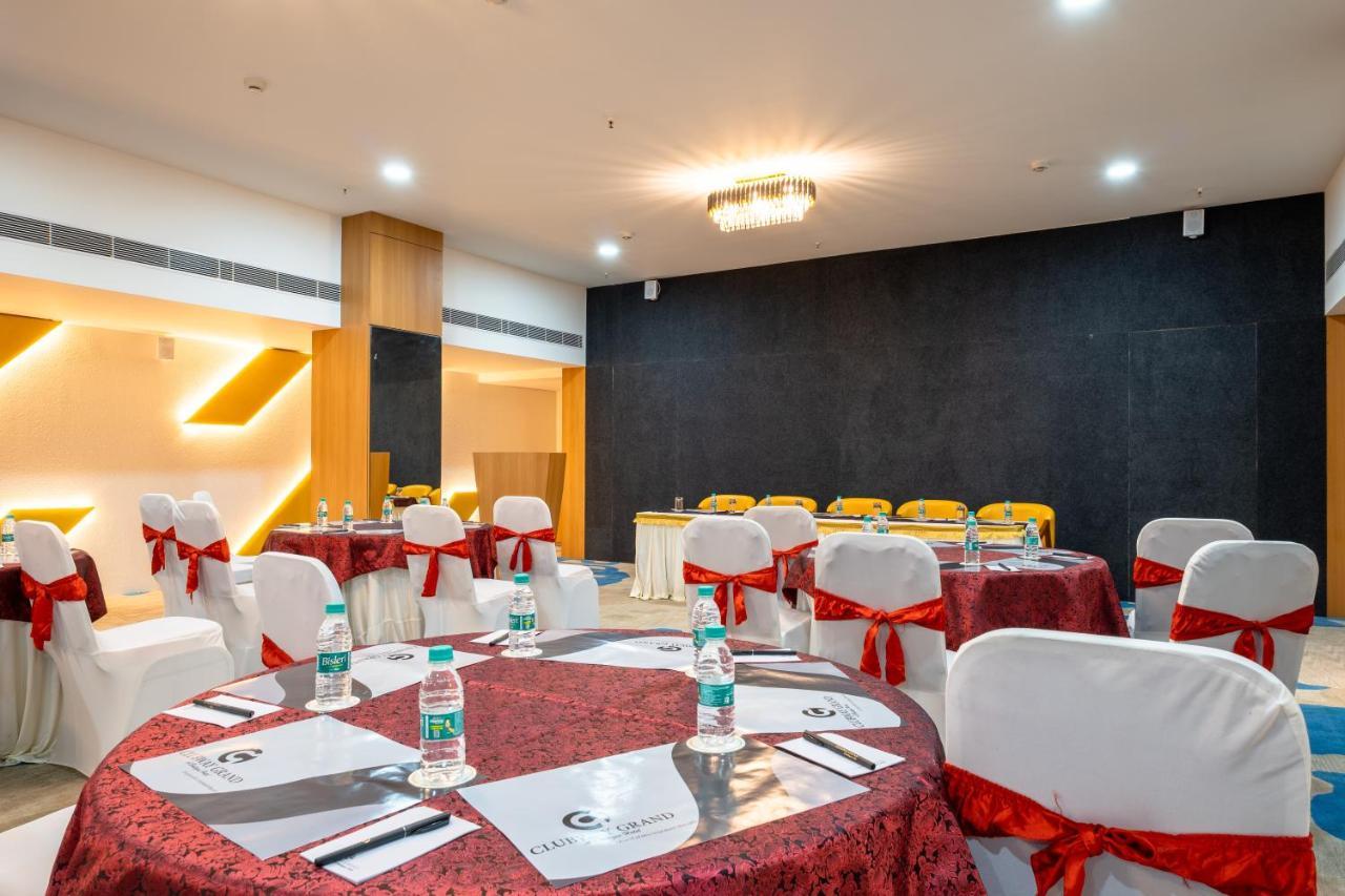 Jorhāt Clubway Grand A Boutique Hotel מראה חיצוני תמונה