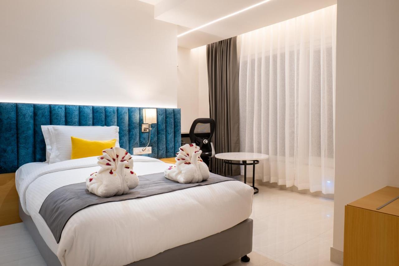 Jorhāt Clubway Grand A Boutique Hotel מראה חיצוני תמונה