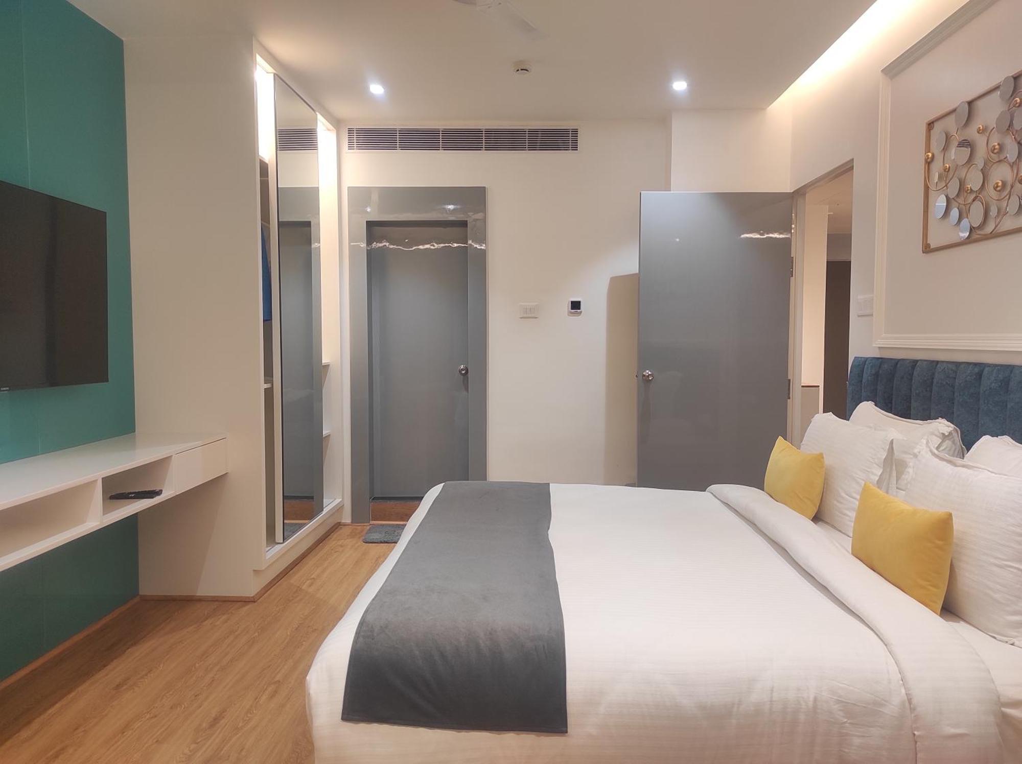 Jorhāt Clubway Grand A Boutique Hotel מראה חיצוני תמונה